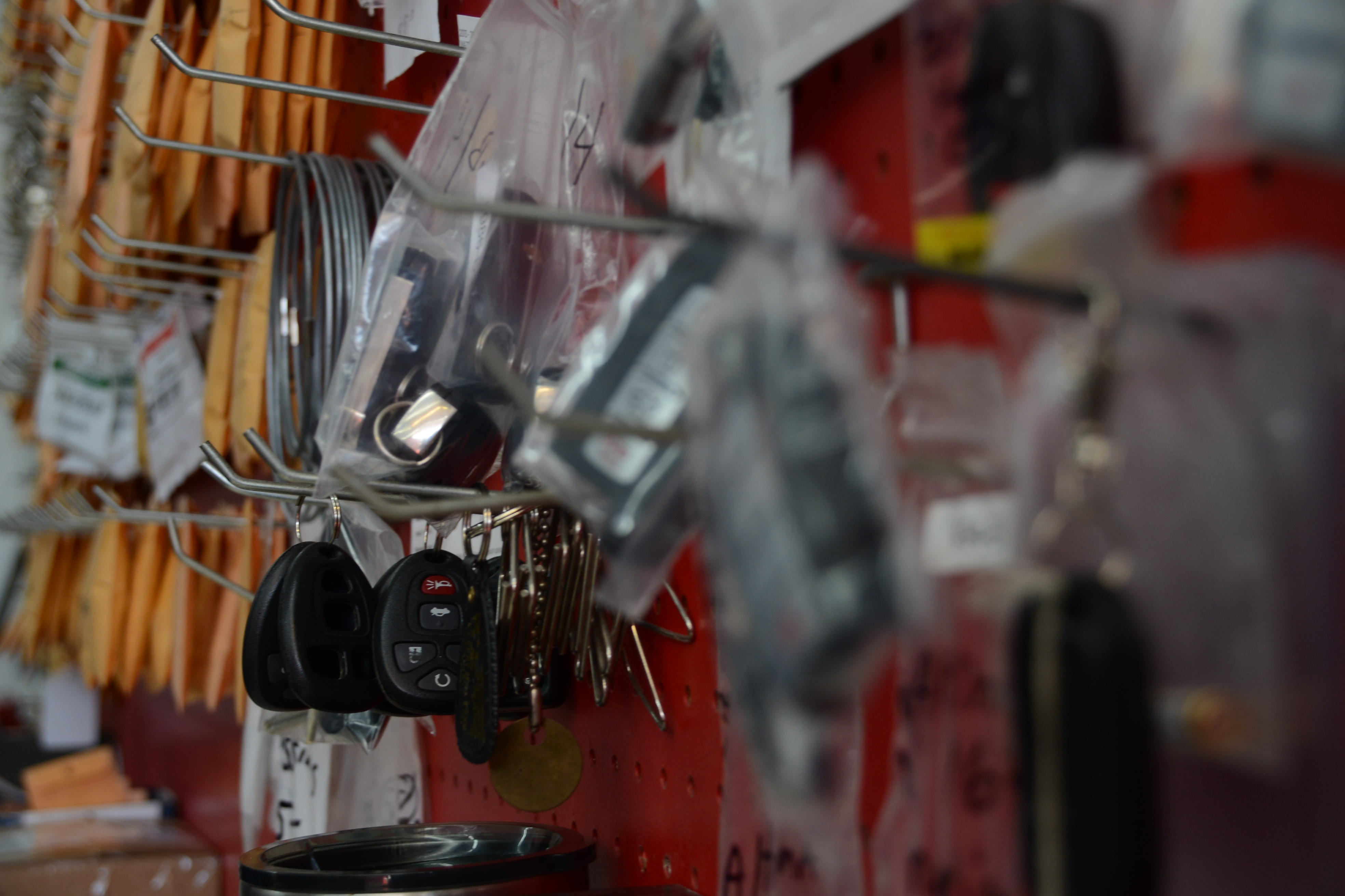 Car Remotes and Transponder Keys